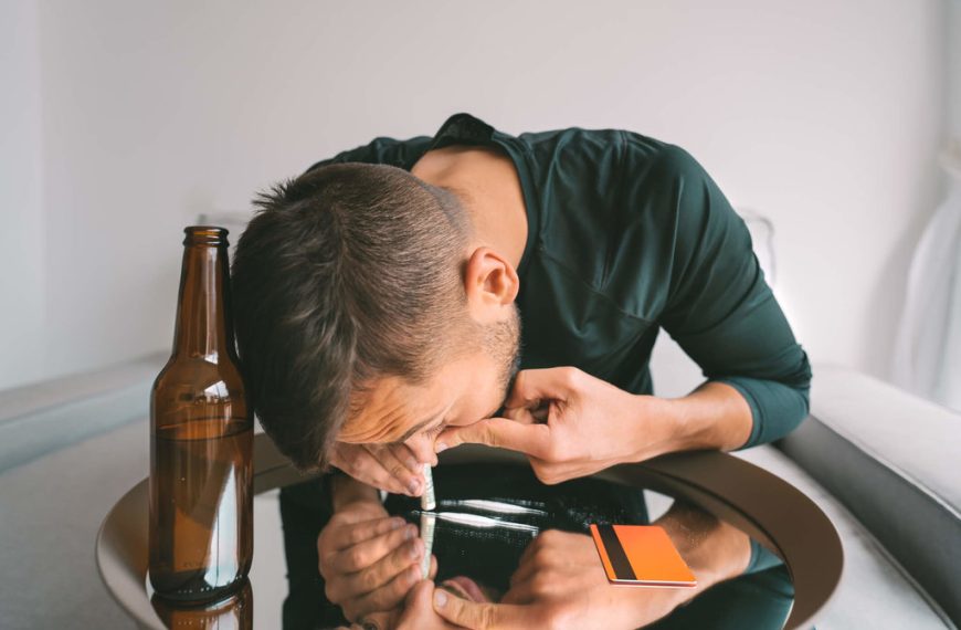 Por que as drogas causam dependência?