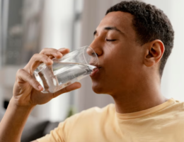 Mantenha-se hidratado: a importância da água para a saúde