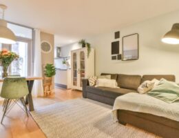 Como proteger áreas de acesso elevado na residência